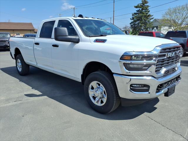 2026 RAM Ram 3500 RAM 3500 TRADESMAN CREW CAB 4X4 8 BOX