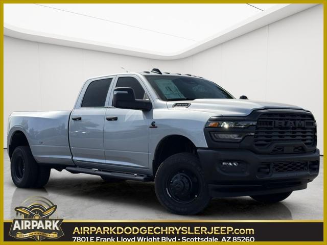2026 RAM Ram 3500 RAM 3500 TRADESMAN CREW CAB 4X4 8 BOX