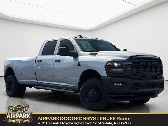2026 RAM Ram 3500 RAM 3500 TRADESMAN CREW CAB 4X4 8 BOX