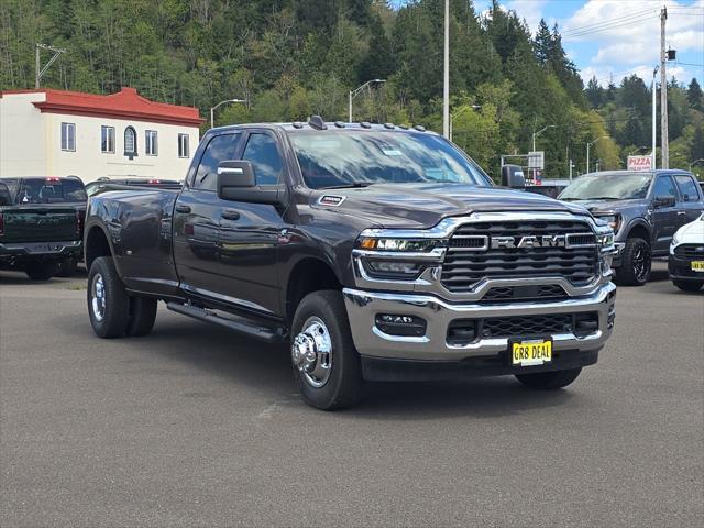 2026 RAM Ram 3500 RAM 3500 TRADESMAN CREW CAB 4X4 8 BOX