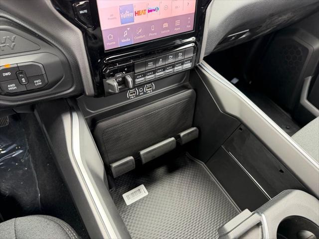 2026 Ram 2500 Big Horn Regular Cab 4x4 8' Box