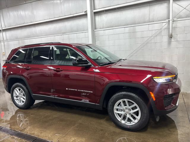 2026 Jeep Grand Cherokee GRAND CHEROKEE LAREDO X 4X4