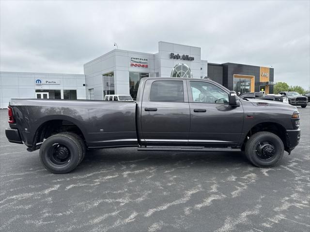 2026 Ram 3500 Tradesman Crew Cab 4x4 8' Box