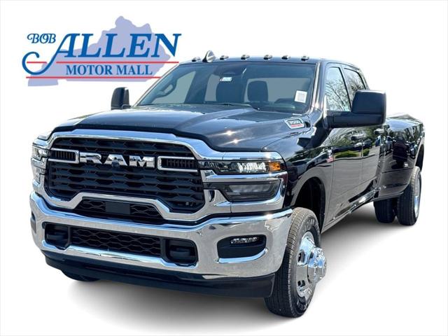2026 RAM Ram 3500 RAM 3500 TRADESMAN CREW CAB 4X4 8 BOX