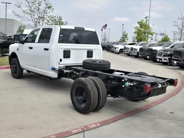 2026 RAM Ram 3500 Chassis Cab RAM 3500 TRADESMAN CREW CAB CHASSIS 4X4 60 CA