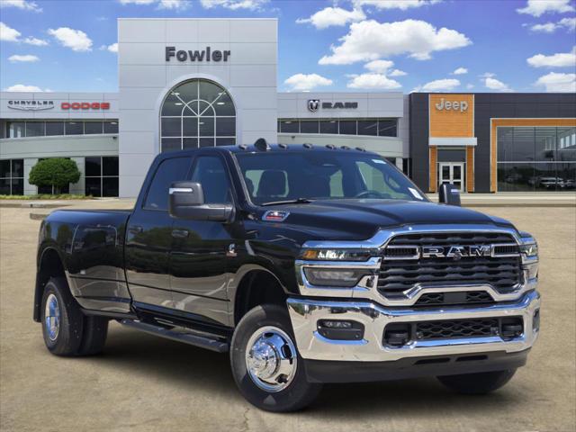 2026 RAM Ram 3500 RAM 3500 TRADESMAN CREW CAB 4X4 8 BOX
