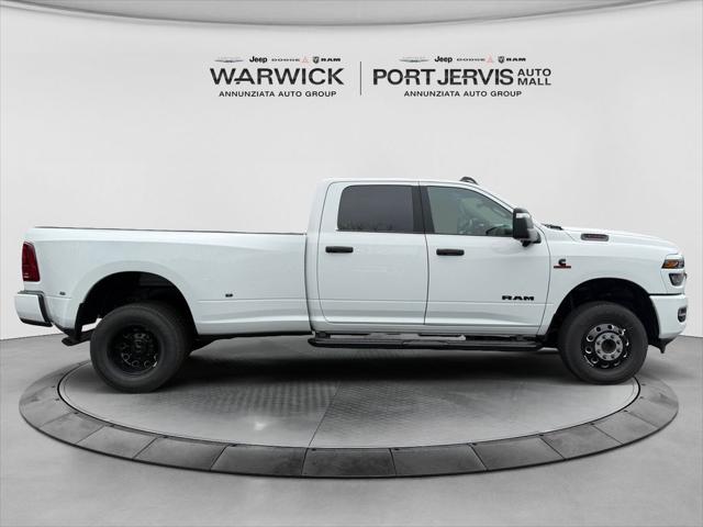 2026 Ram 3500 Big Horn Crew Cab 4x4 8' Box