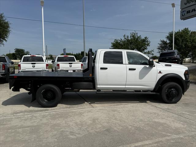 2026 RAM Ram 5500 Chassis Cab RAM 5500 TRADESMAN CHASSIS CREW CAB 4X4 60 CA