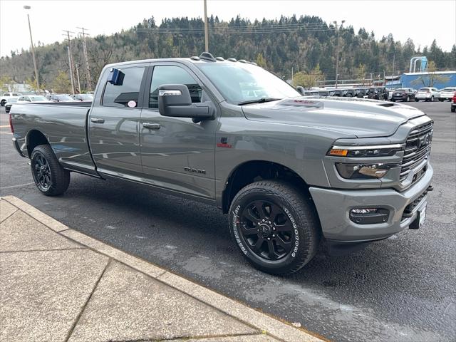 2026 RAM Ram 3500 RAM 3500 LARAMIE CREW CAB 4X4 8 BOX