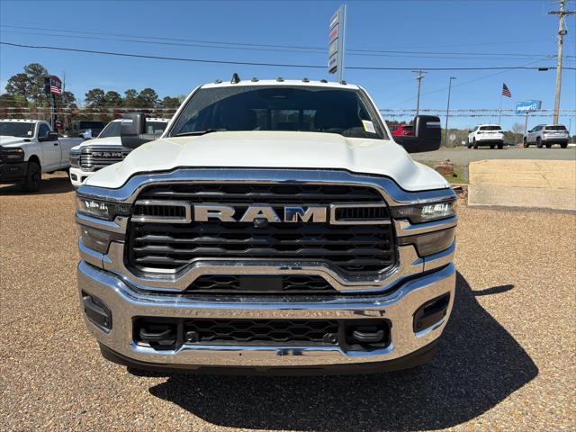 2026 RAM Ram 2500 RAM 2500 TRADESMAN CREW CAB 4X4 8 BOX