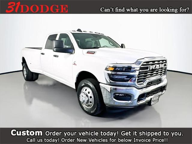 2026 RAM Ram 3500 RAM 3500 TRADESMAN CREW CAB 4X2 8 BOX