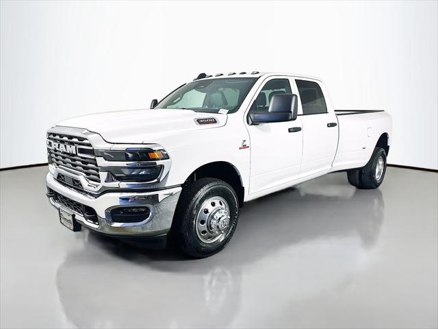 2026 RAM Ram 3500 RAM 3500 TRADESMAN CREW CAB 4X2 8 BOX