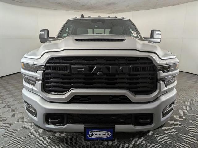 2026 RAM Ram 2500 RAM 2500 BLACK EXPRESS CREW CAB 4X4 64 BOX