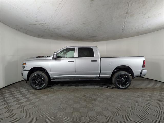 2026 RAM Ram 2500 RAM 2500 BLACK EXPRESS CREW CAB 4X4 64 BOX