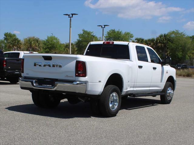 2026 RAM Ram 3500 RAM 3500 TRADESMAN CREW CAB 4X4 8 BOX