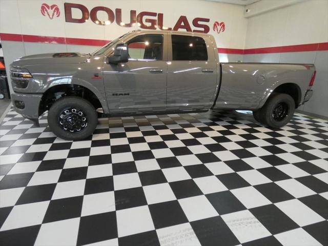 2026 RAM Ram 3500 RAM 3500 LIMITED CREW CAB 4X4 8 BOX
