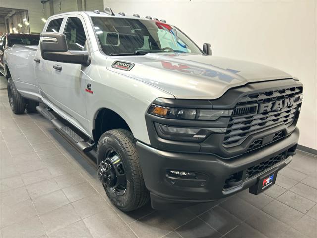 2026 RAM Ram 3500 RAM 3500 TRADESMAN CREW CAB 4X4 8 BOX