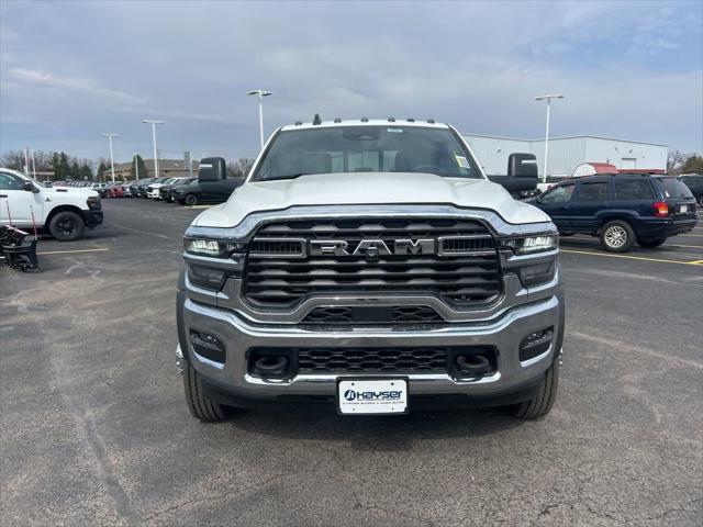 2026 RAM Ram 5500 Chassis Cab RAM 5500 TRADESMAN CHASSIS CREW CAB 4X4 84 CA