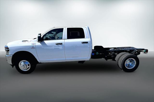 2026 RAM Ram 3500 Chassis Cab RAM 3500 TRADESMAN CREW CAB CHASSIS 4X4 60 CA
