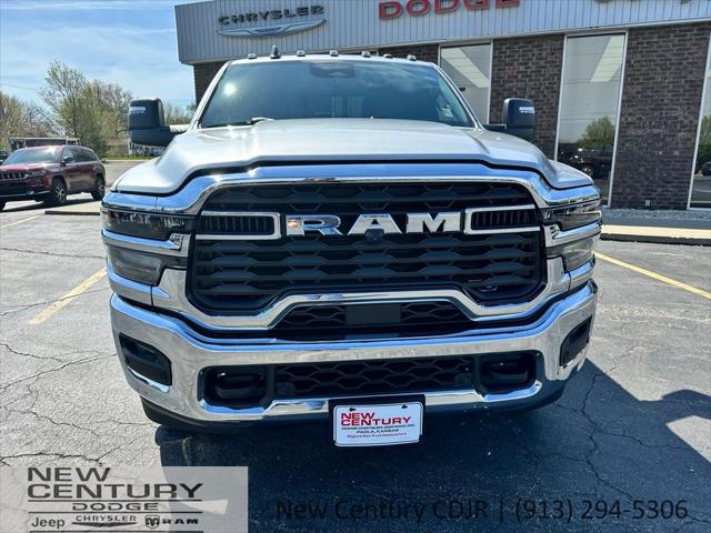 2026 Ram 3500 Tradesman Crew Cab 4x4 8' Box