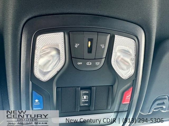 2026 Ram 3500 Tradesman Crew Cab 4x4 8' Box