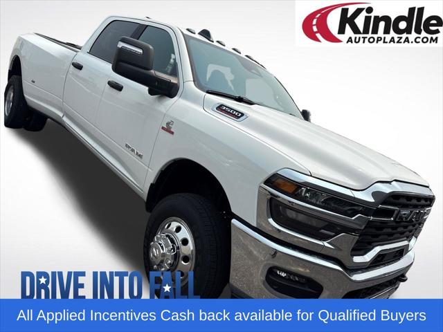 2026 RAM 3500 RAM 3500 BIG HORN CREW CAB 4X4 8 BOX