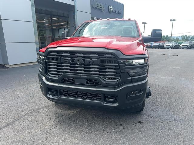 2026 RAM Ram 3500 Chassis Cab RAM 3500 TRADESMAN CHASSIS REGULAR CAB 4X4 60 CA 2026 RAM Ram 3500 Chassis Cab RAM 3500 TRADESMAN CHASSIS REGULAR CAB 4X4 60 CA