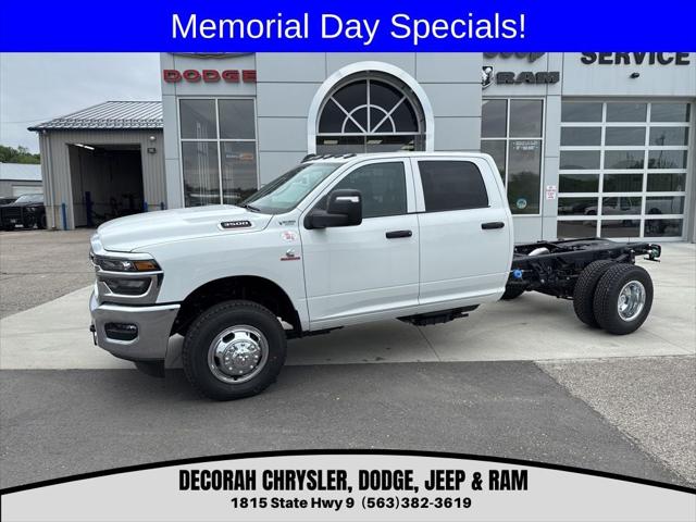 2026 RAM Ram 3500 Chassis Cab RAM 3500 TRADESMAN CREW CAB CHASSIS 4X4 60 CA