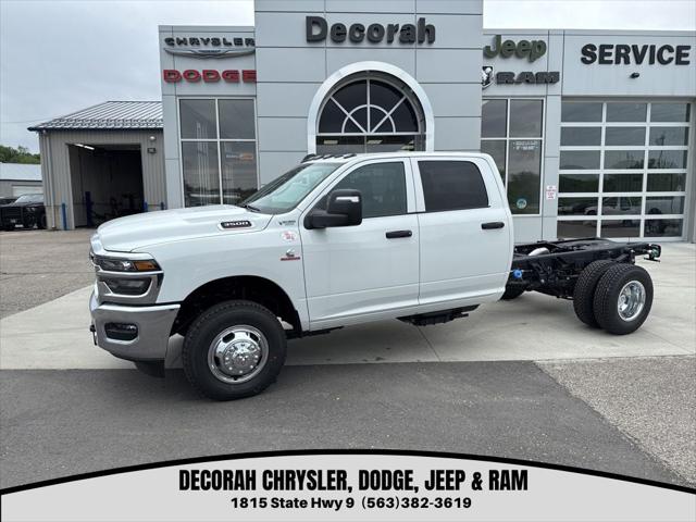 2026 RAM 3500 Chassis RAM 3500 TRADESMAN CREW CAB CHASSIS 4X4 60 CA
