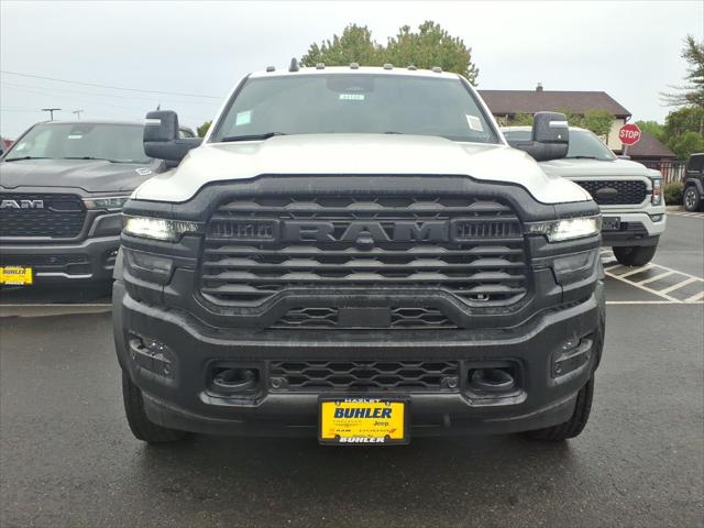 2026 RAM Ram 5500 Chassis Cab RAM 5500 TRADESMAN CHASSIS CREW CAB 4X4 60 CA 2026 RAM Ram 5500 Chassis Cab RAM 5500 TRADESMAN CHASSIS CREW CAB 4X4 60 CA