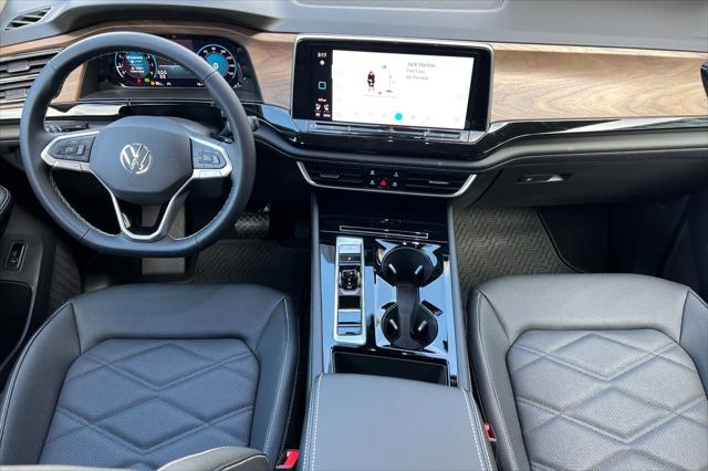 2026 Volkswagen Atlas SE with Technology