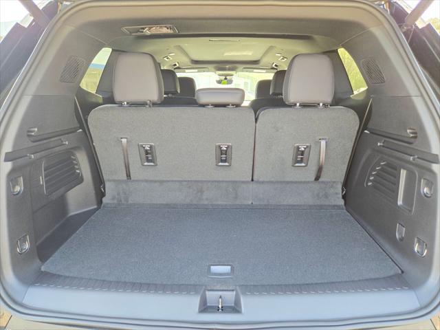 2026 GMC Acadia Elevation FWD