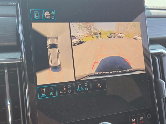 2026 GMC Acadia Elevation FWD