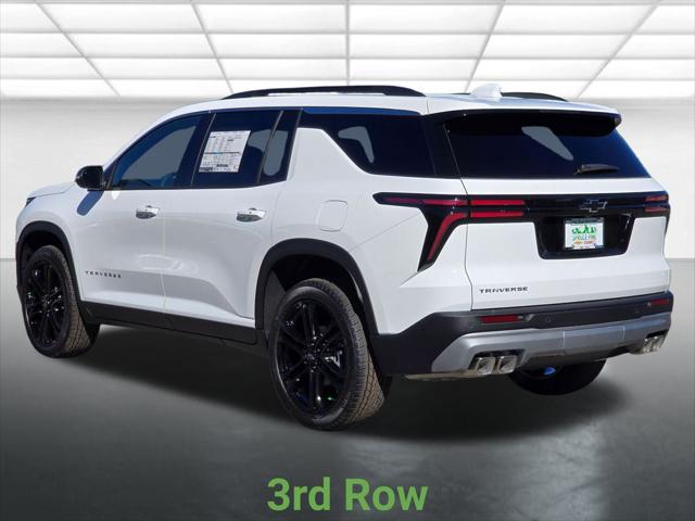 2026 Chevrolet Traverse FWD LT