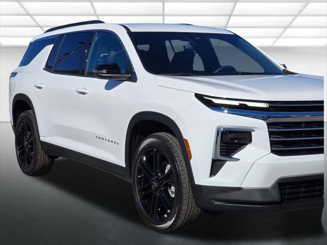 2026 Chevrolet Traverse FWD LT