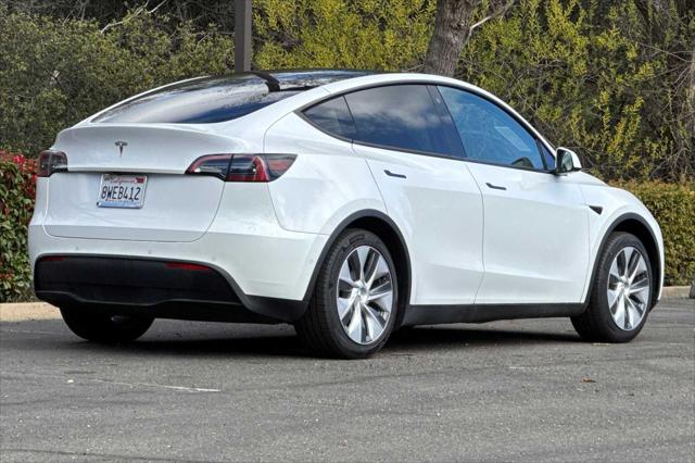 2021 Tesla Model Y Standard Range Rear-Wheel Drive