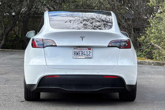2021 Tesla Model Y Standard Range Rear-Wheel Drive