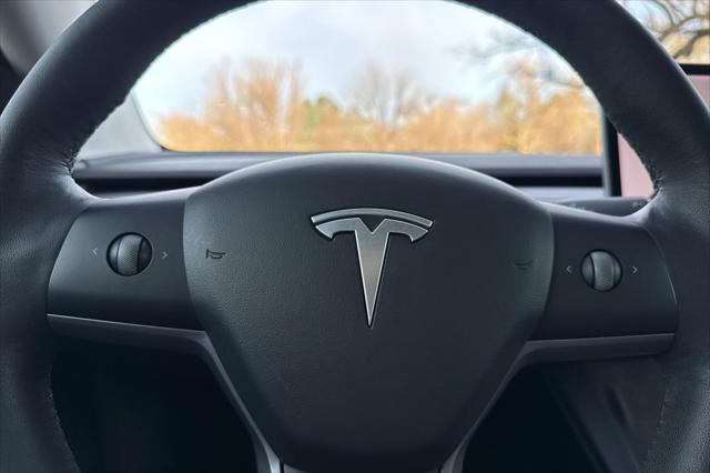 2021 Tesla Model Y Standard Range Rear-Wheel Drive
