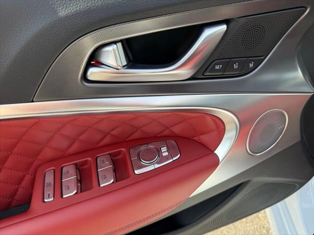 2025 Genesis G70 3.3T AWD Sport Advanced