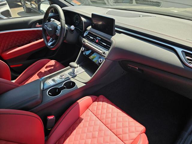 2025 Genesis G70 3.3T AWD Sport Advanced