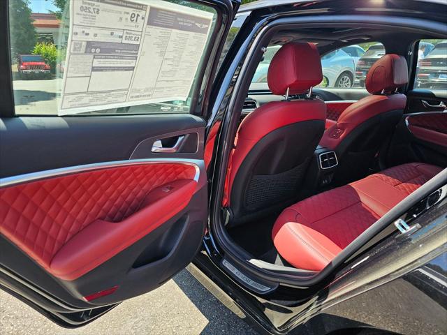 2025 Genesis G70 3.3T AWD Sport Advanced