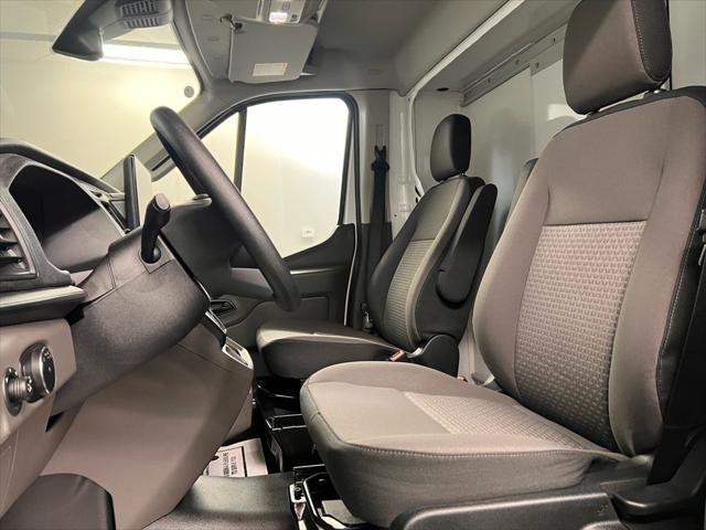 2026 Ford Transit Cutaway Base