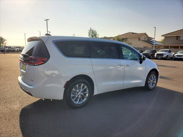 2026 Chrysler Pacifica PACIFICA SELECT AWD 2026 Chrysler Pacifica PACIFICA SELECT AWD