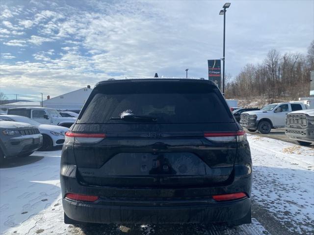2023 Jeep Grand Cherokee Altitude 4x4