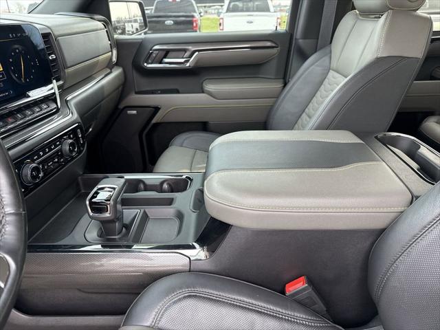 2024 Chevrolet Silverado 1500 4WD Crew Cab Short Bed ZR2
