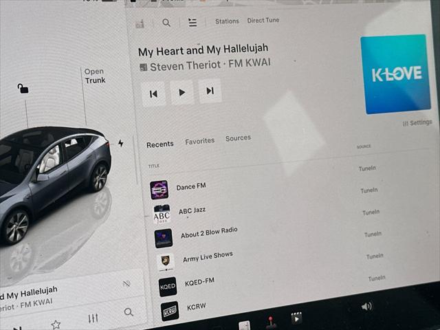 2023 Tesla Model Y Long Range Dual Motor All-Wheel Drive