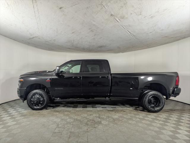 2026 RAM Ram 3500 RAM 3500 LARAMIE CREW CAB 4X4 8 BOX