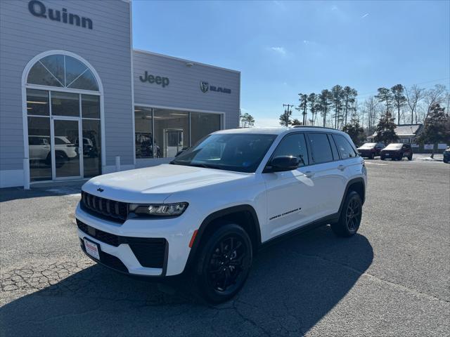 2026 Jeep Grand Cherokee GRAND CHEROKEE LAREDO ALTITUDE 4X4 2026 Jeep Grand Cherokee GRAND CHEROKEE LAREDO ALTITUDE 4X4