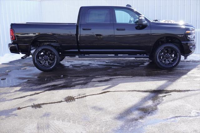 2026 RAM Ram 2500 RAM 2500 BLACK EXPRESS CREW CAB 4X4 64 BOX