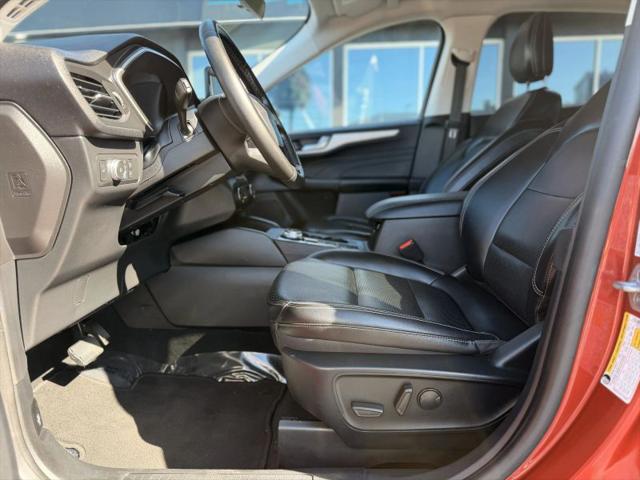 2021 Ford Escape SEL